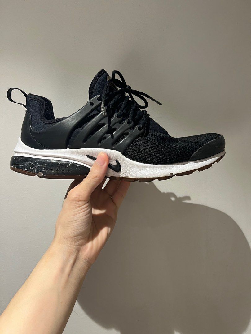 Nike presto shop black gum sole
