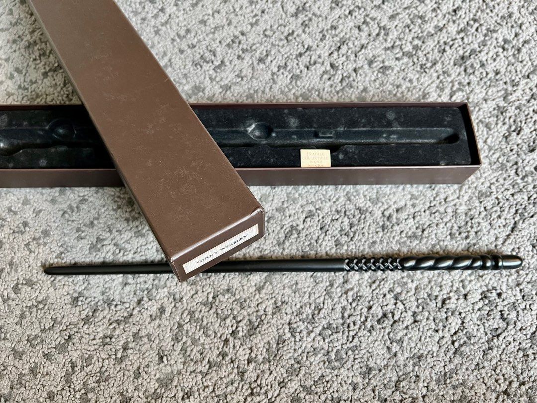 Noble Collection Wands, Hobbies & Toys, Toys & Games on Carousell