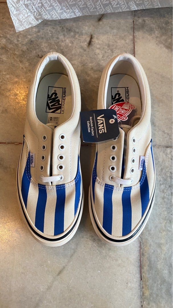 Original NEVER WORN Vans Style 95 Men shoes. Men s Fashion