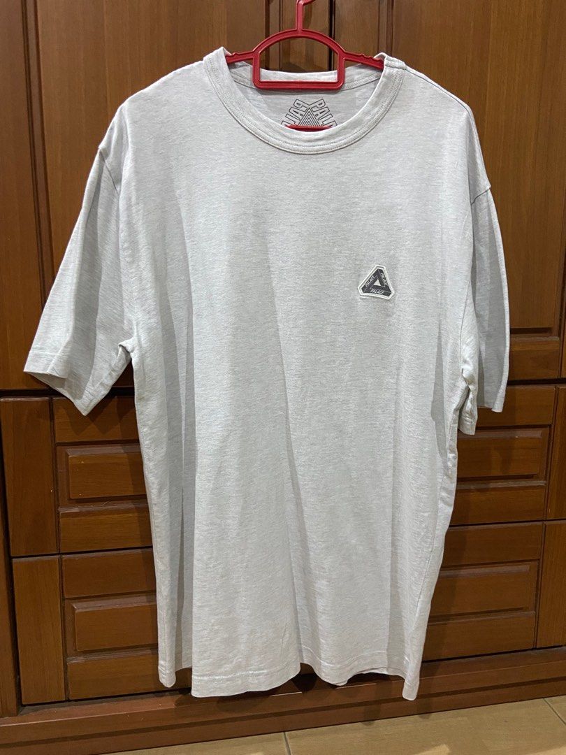 Palace Sofar Tee Shirt, Men's Fashion, Tops & Sets, Tshirts & Polo