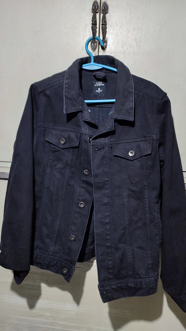 Penshoppe All The Cool Folks Black Denim Jacket Men s Fashion
