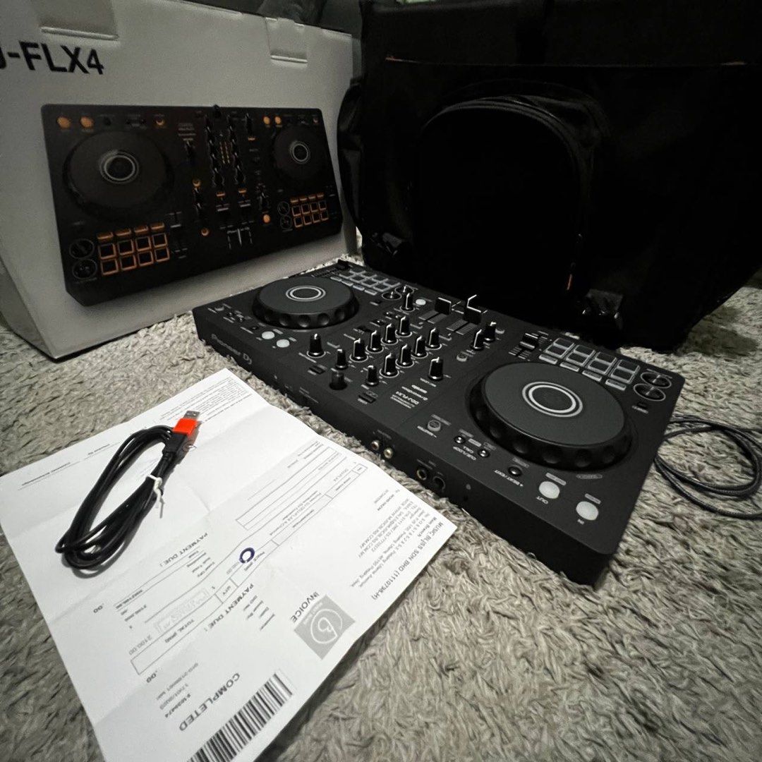 PIONEER DJ DDJFLX4, Audio, Other Audio Equipment on Carousell