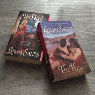 (Category: ) located in . Submitted by bookworm_v (Listing ID 1228748637, Image 1). Description: .