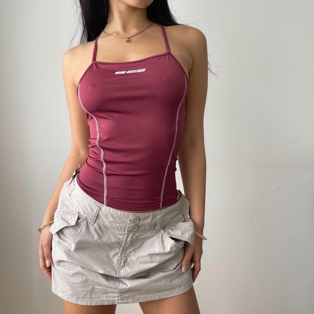 reebok_burgundywine_vest_spag__1682594704_5939a067_progressive.jpg