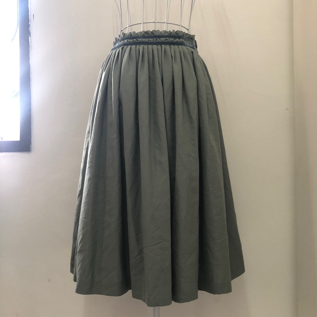 Sage green medi skirt, Women's Fashion, Bottoms, Skirts on Carousell