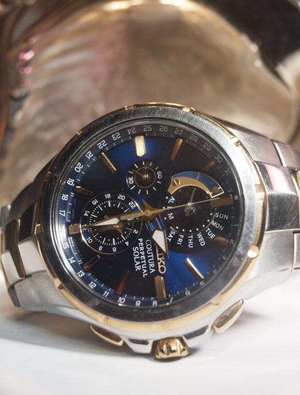 SElKO SOLAR, Men's Fashion, Watches & Accessories, Watches on Carousell
