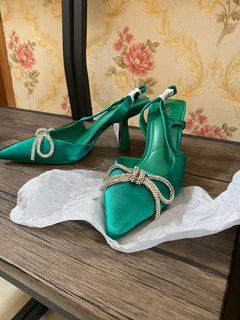 Sepatu Zaraa Hijau