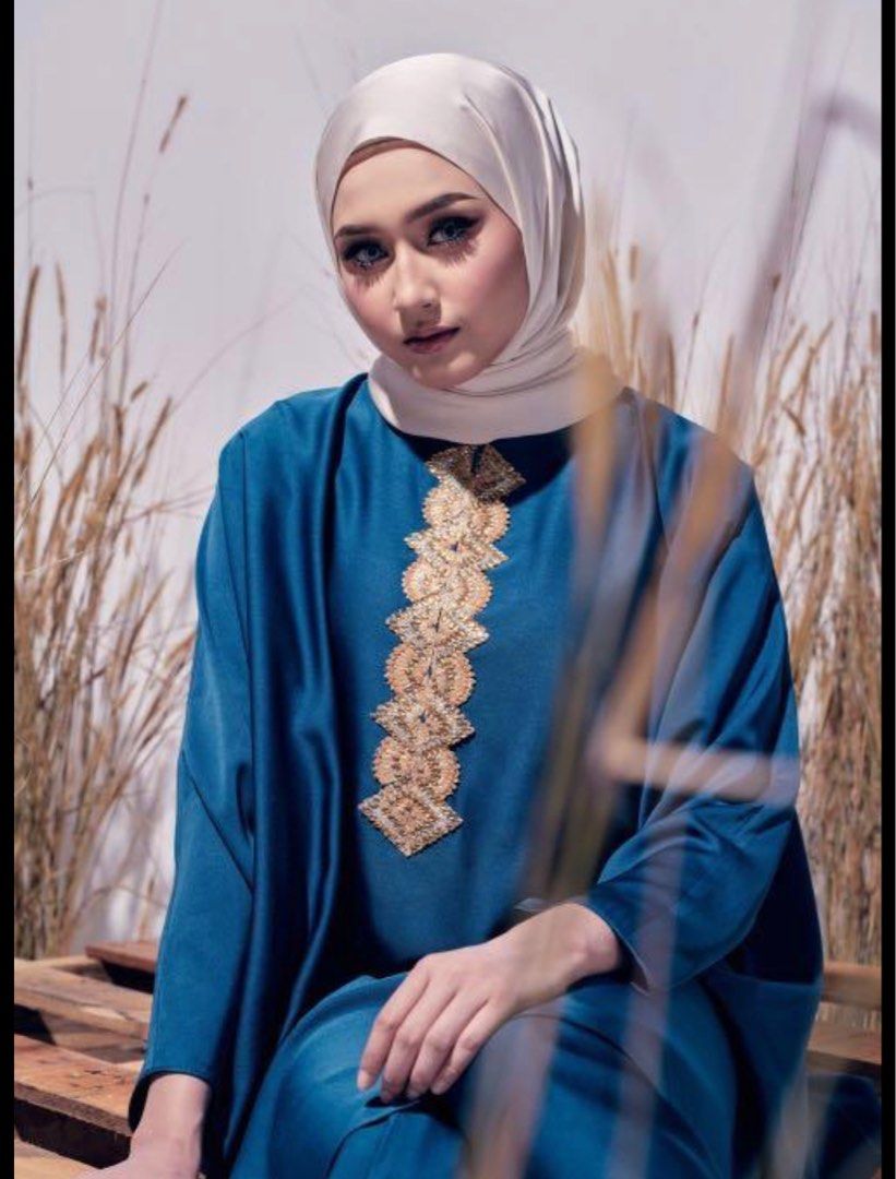 shawl publika tiru design