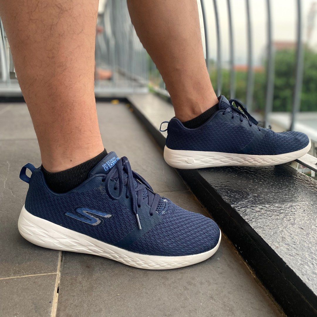 Skechers go run 600 navy hotsell