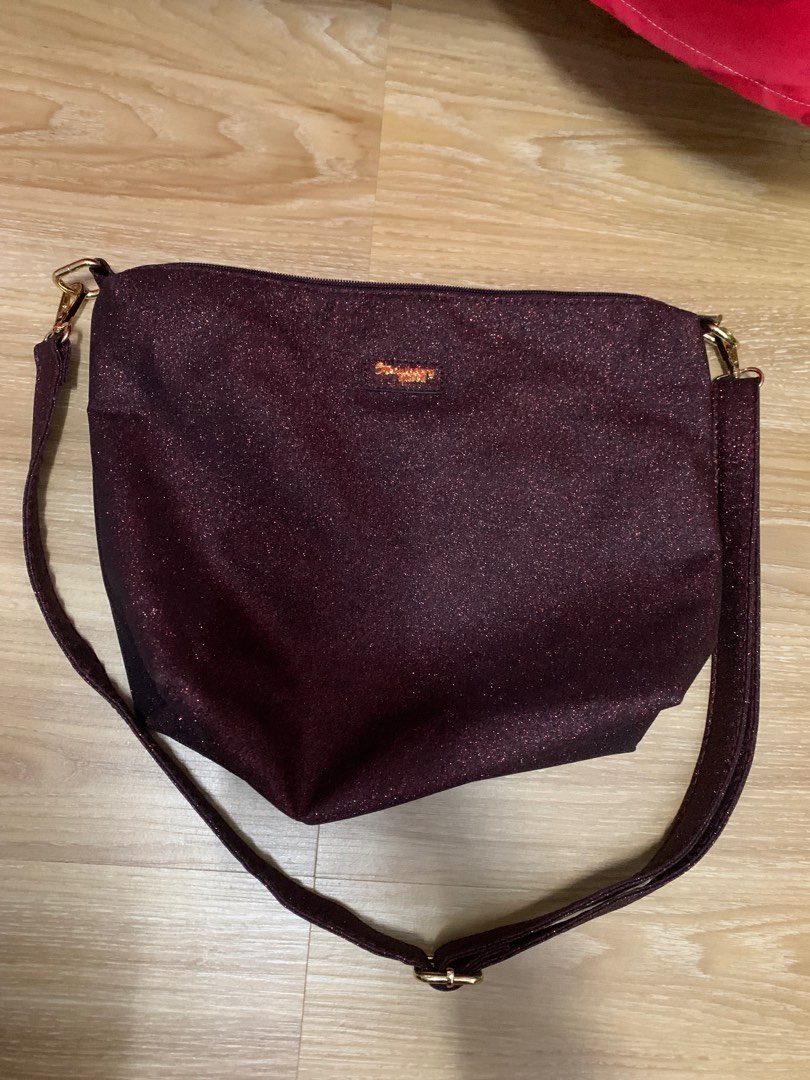 Strawberry queen handbag