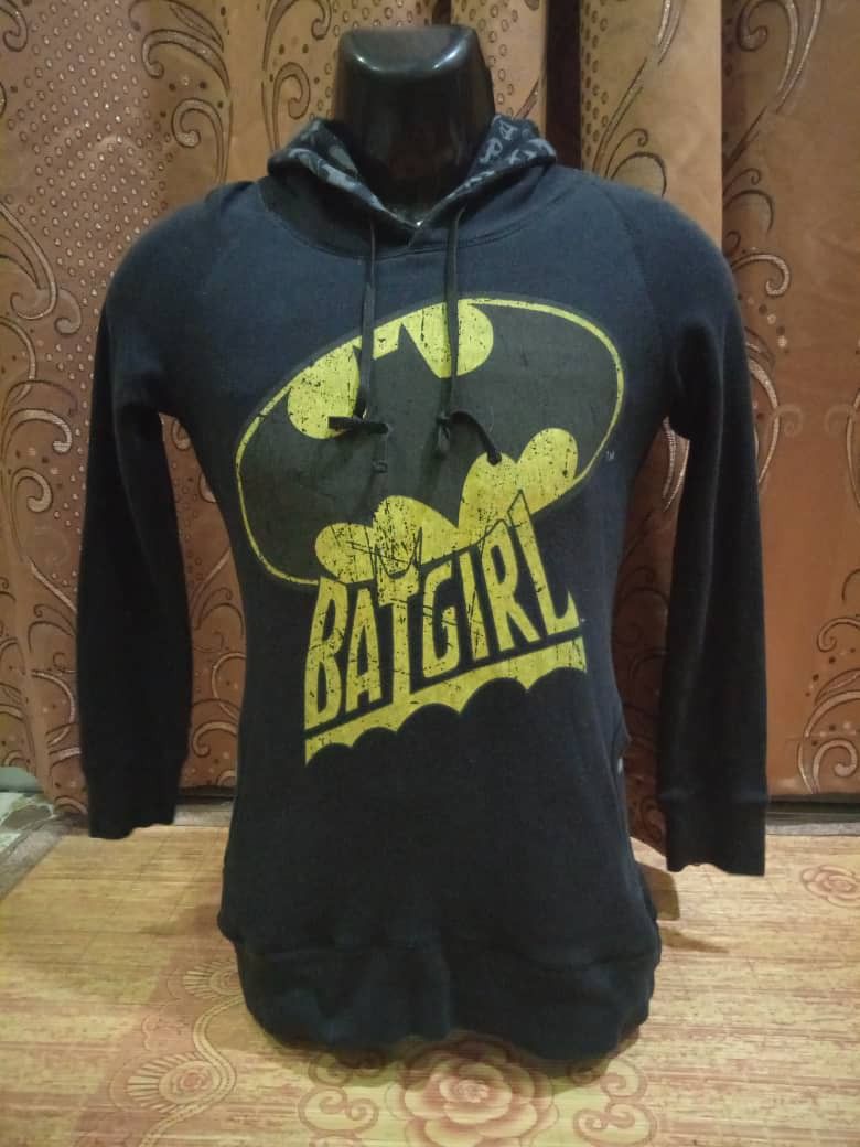 Sweater hoodie ladies women batman batgirl dc comic, Women's Fashion,  Coats, Jackets and Outerwear on Carousell