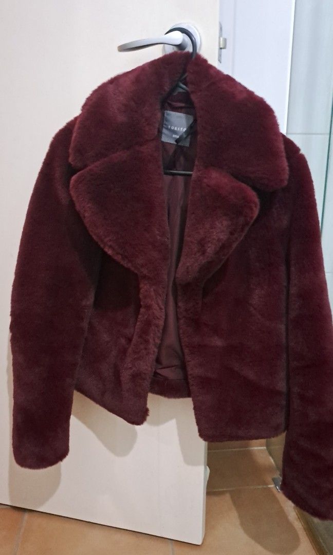 Fur coat size 8 sale