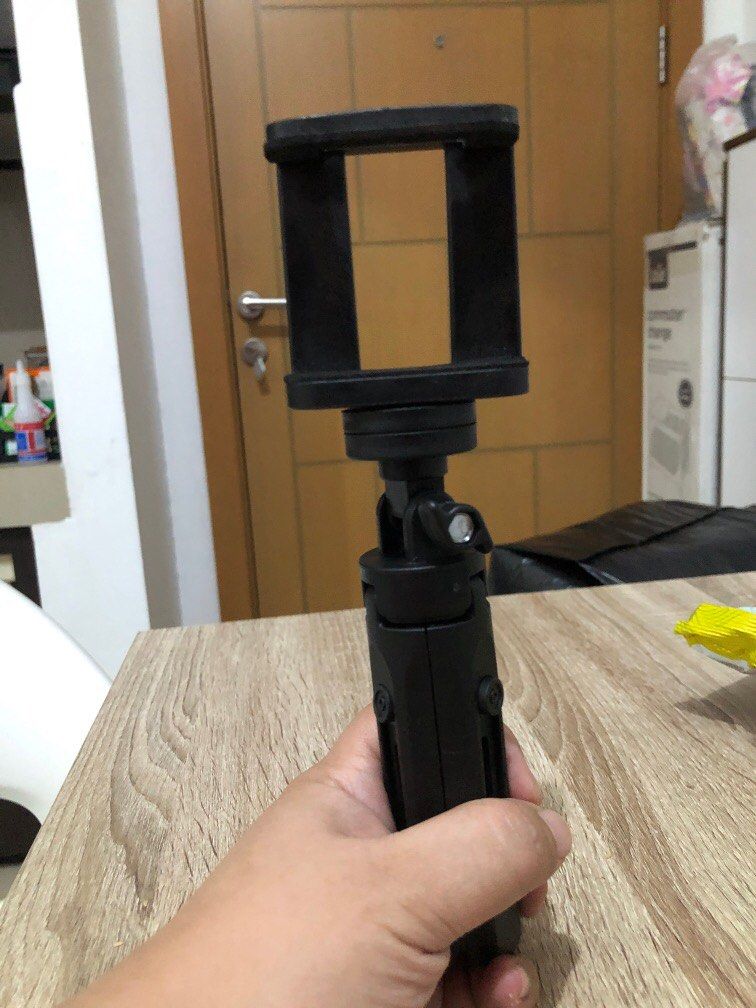 Tripod HP TikTok on Carousell