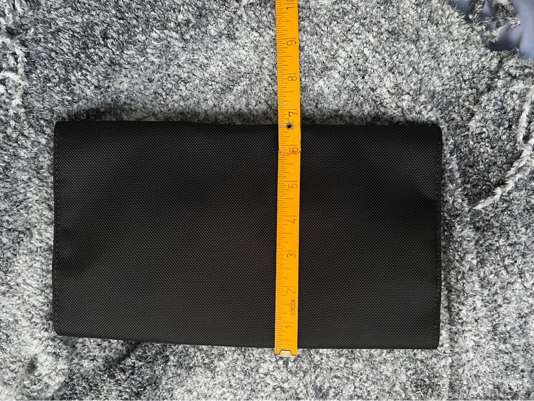 Tumi + Mobile Organizer, Computers & Tech, Parts & Accessories, Laptop