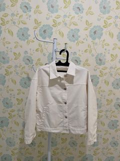 (Kategori: ) berada di . Dikirim oleh something_borrowed (ID iklan 1228776982, Gambar 1). Deskripsi: .