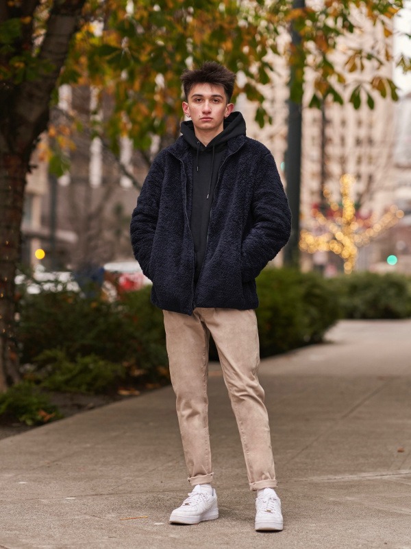 Uniqlo yarn store fleece jacket