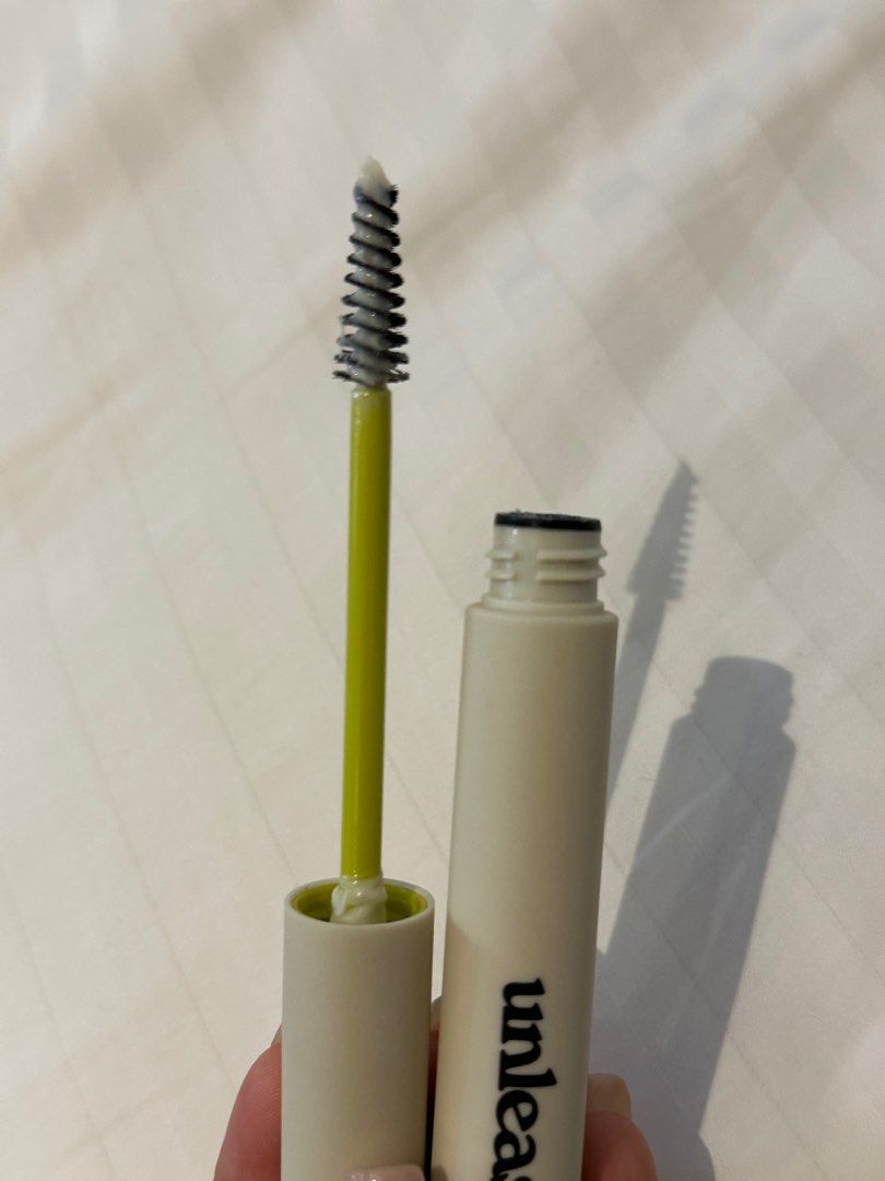 Unleashia Shaper Pomade Eyebrow Fixer (Category: Makeup) located in Makati City. Submitted by portiashoppingimpulsive (Listing ID 1228891177, Image 2). Description: 100% authentic with box The hold is very good search for reviews on TikTok Used once hahaha I Honestly just don’t like laminated brows on me Impulse buy Onhand can do same day delivery .