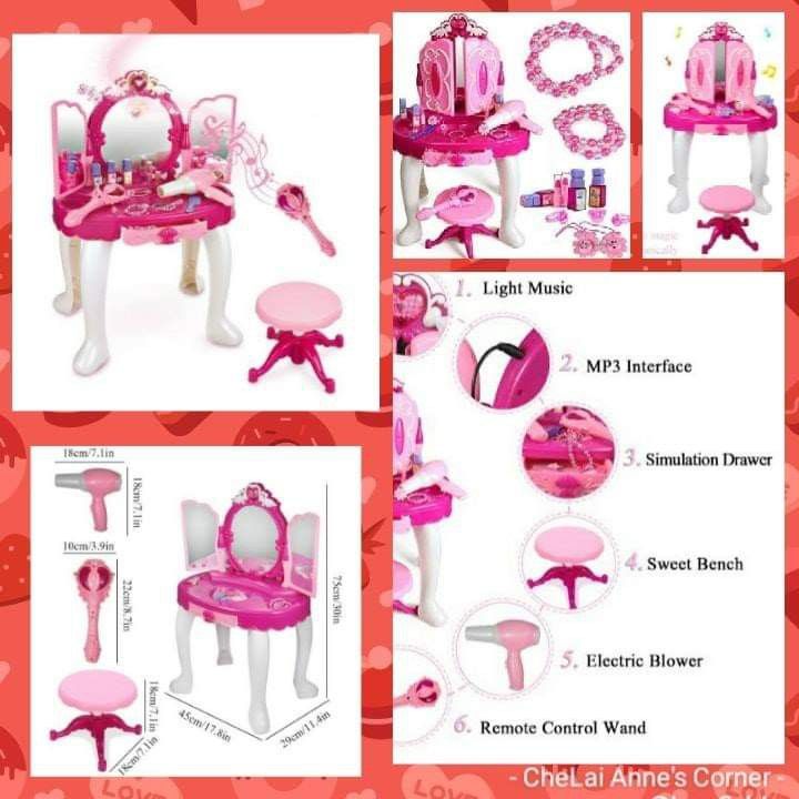 VANITY GLAMOUR MAKEUP SET (Category: Makeup) located in Taguig. Submitted by cheljay24 (Listing ID 1228827753, Image 1). Description: ONHAND✔️ ONHAND✔️ LIMITED STOCK AVAILABLE❗️ For Interested Buyer(s) message us at m.me/chelaiannecorner For more affordable Products please Like & Check our page https://www.facebook.com/chelaiannecorner/ 👍 Meetup Point: Alfamart Signal Village, Bravo St. Central Signal Taguig City 🛵Open to Shipping via Lalamove 