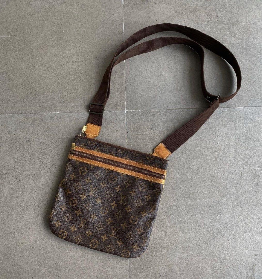 Vintage Louis Vuitton Pochette Bosphore Crossbody Bag, Barang Mewah