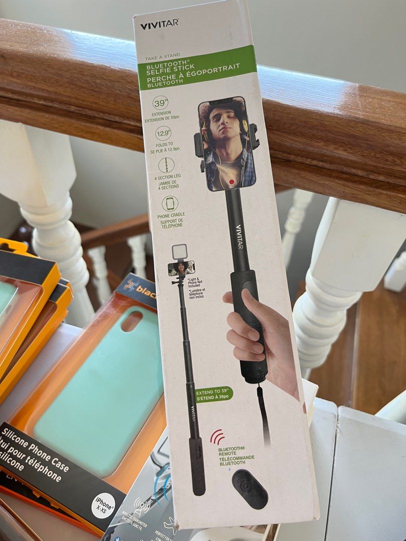 Vivitar Bluetooth Selfie Stick on Carousell