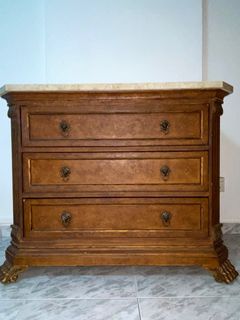 (Category: ) located in . Submitted by sipssips (Listing ID 1228814253, Image 1). Description: .