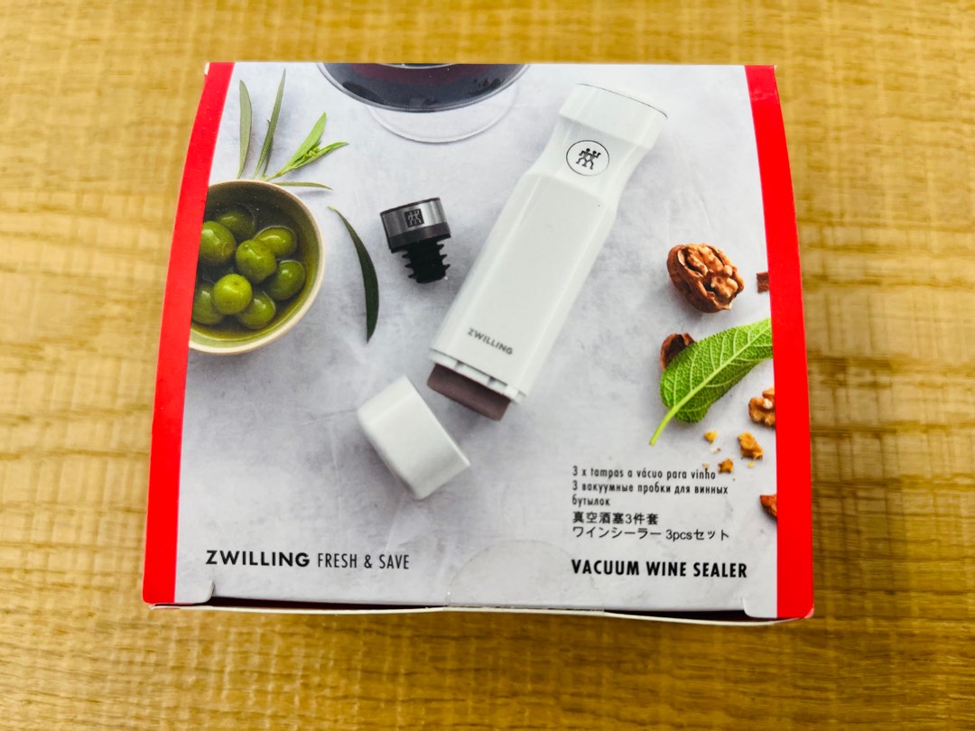Zwilling Vacuum Wine Sealer, 嘢食 & 嘢飲, 其他食物及飲料 Carousell