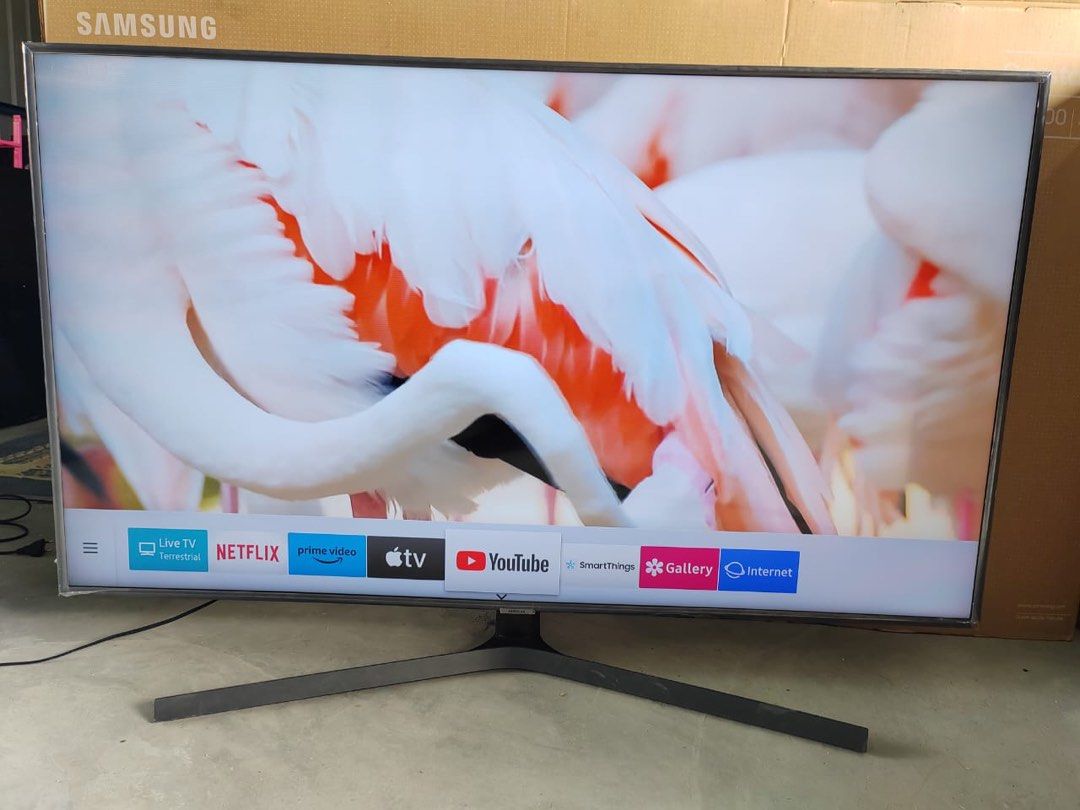 7 series Samsung 55 inchi 4k Smart LED New, TV & Home Appliances, TV