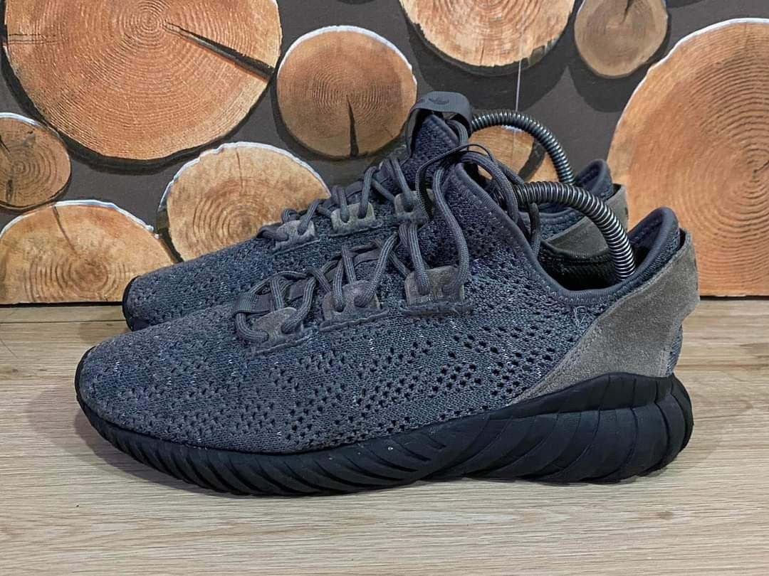 Adidas tubular top doom shock