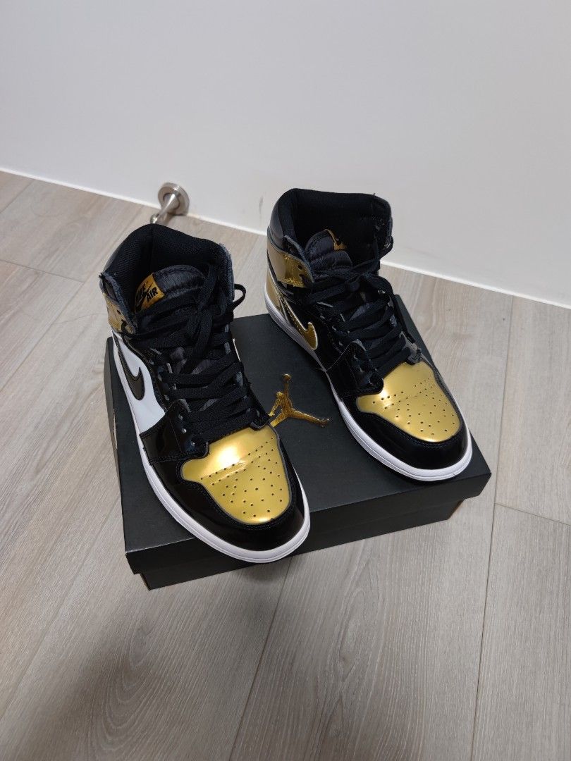 AIR JORDAN 1 RETRO HIGH OG NRG GOLD TOE, 他的時尚, 鞋, 運動鞋在