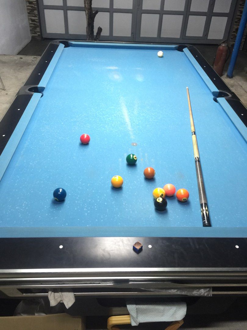 asphire table auto ball (Category: Billiards and Bowling) located in Manila. Submitted by wsilbc310 (Listing ID 1228943260, Image 1). Description: free aramith ball set 2 cue stick tringle table cloth.