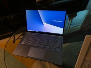 （分類：）位於 。 由 xert_aade 提交（商品編號 1228916402，圖片 1）。簡介： 。