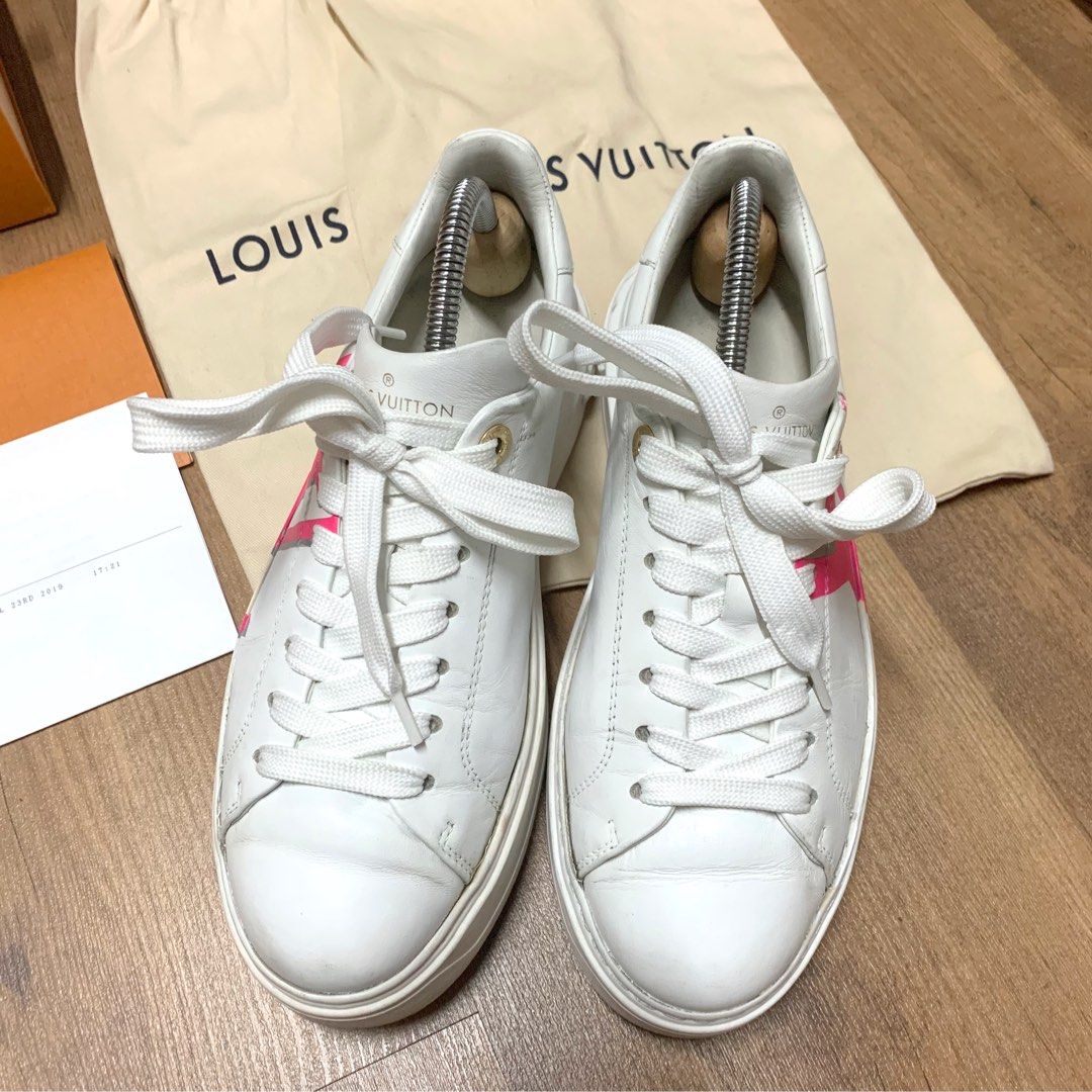 Time out leather trainers Louis Vuitton White size 39.5 EU in