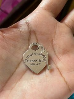 Authentic Tiffany &Co. heart and key pendant