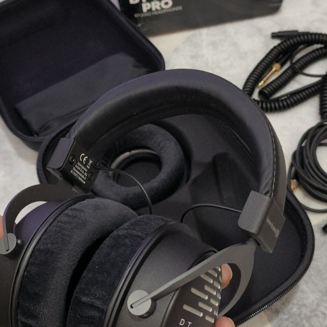 Beyerdynamic DT 1990 PRO Headphones - 250 Ohm, Audio, Headphones ...