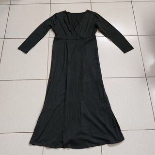 black wrap style slit long dress longsleeves