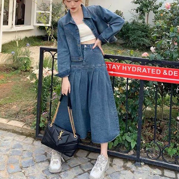 Ways to Wear a Denim Jacket - Closetful of Clothes