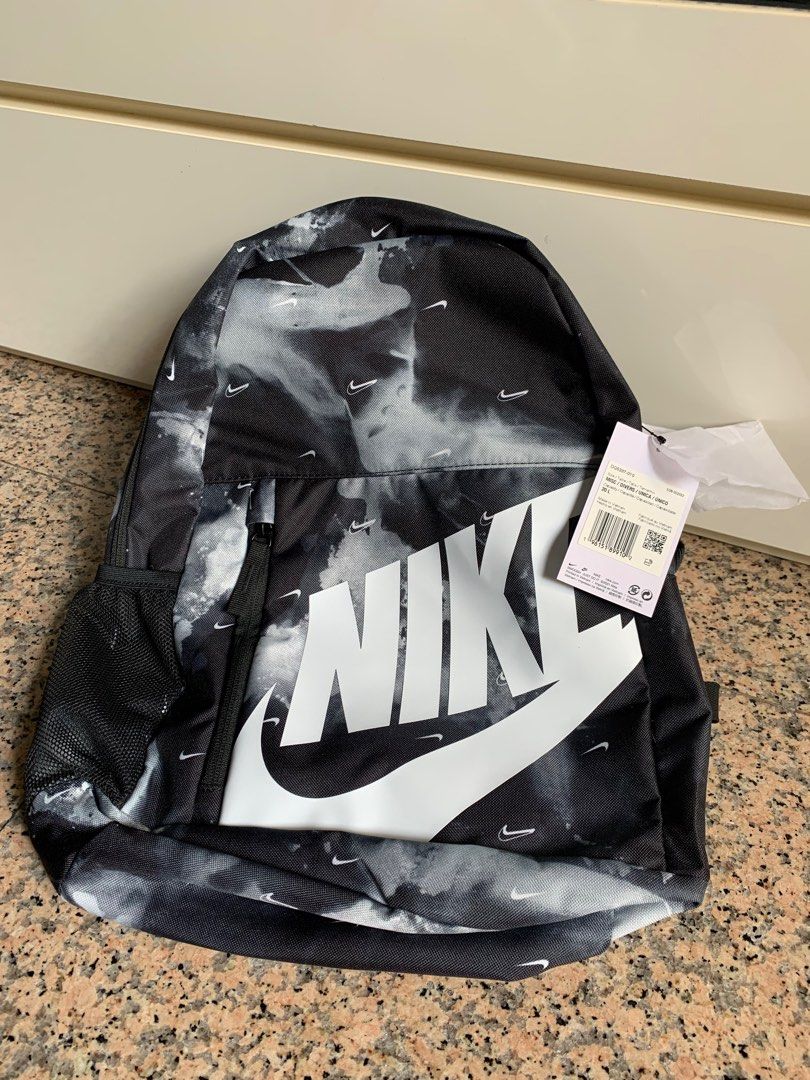 Brand New Nike Unisex Printed Backpack Bag Men s Fashion Bags