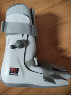 BREG MID-CALF WALKER BOOT