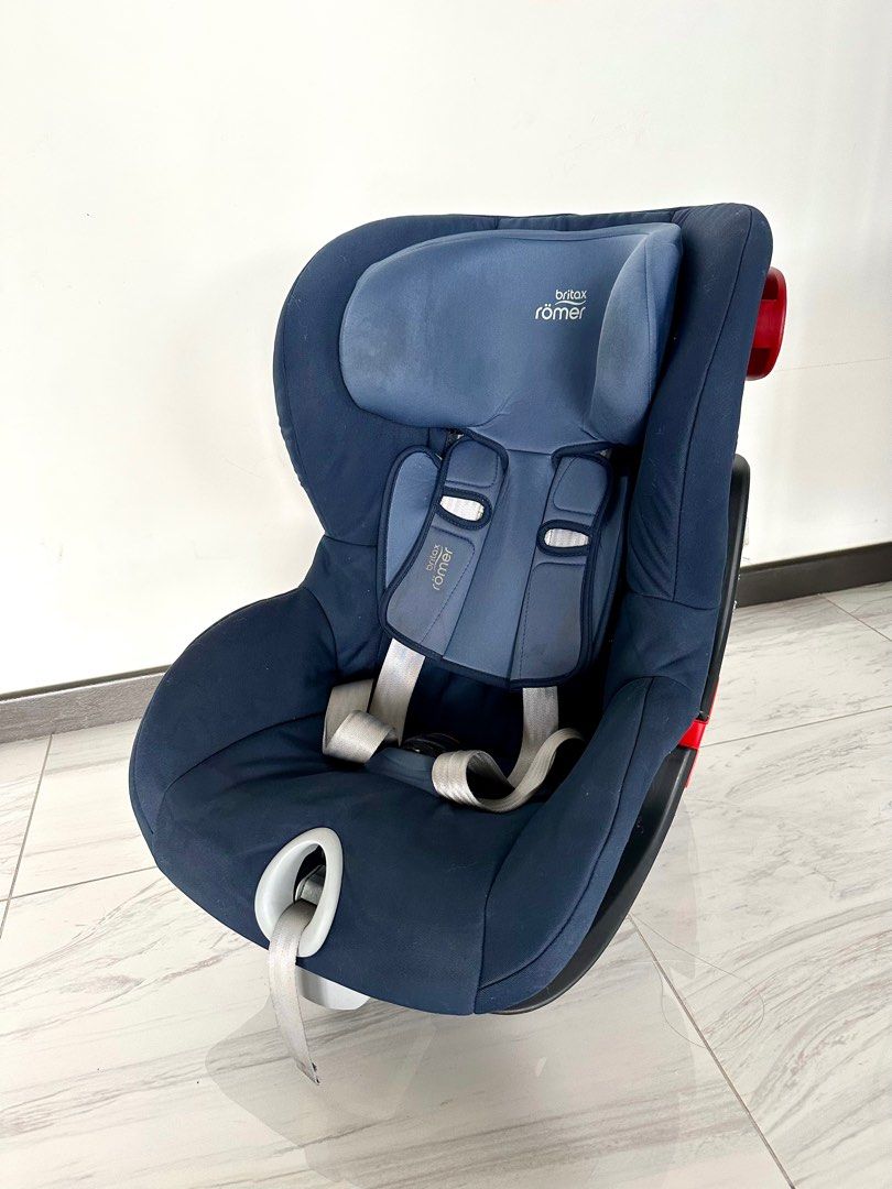 Britax Romer King II car set 9 months 4years