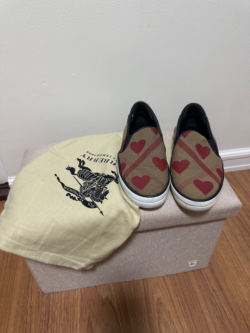 burberry slip ons womens