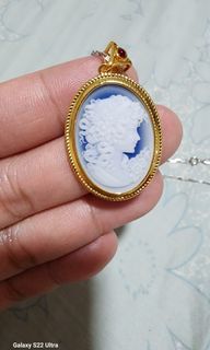 CAMEO PENDANT GOLD pawnable