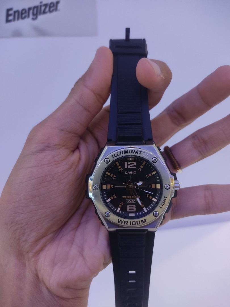 Casio illuminator 5577 top