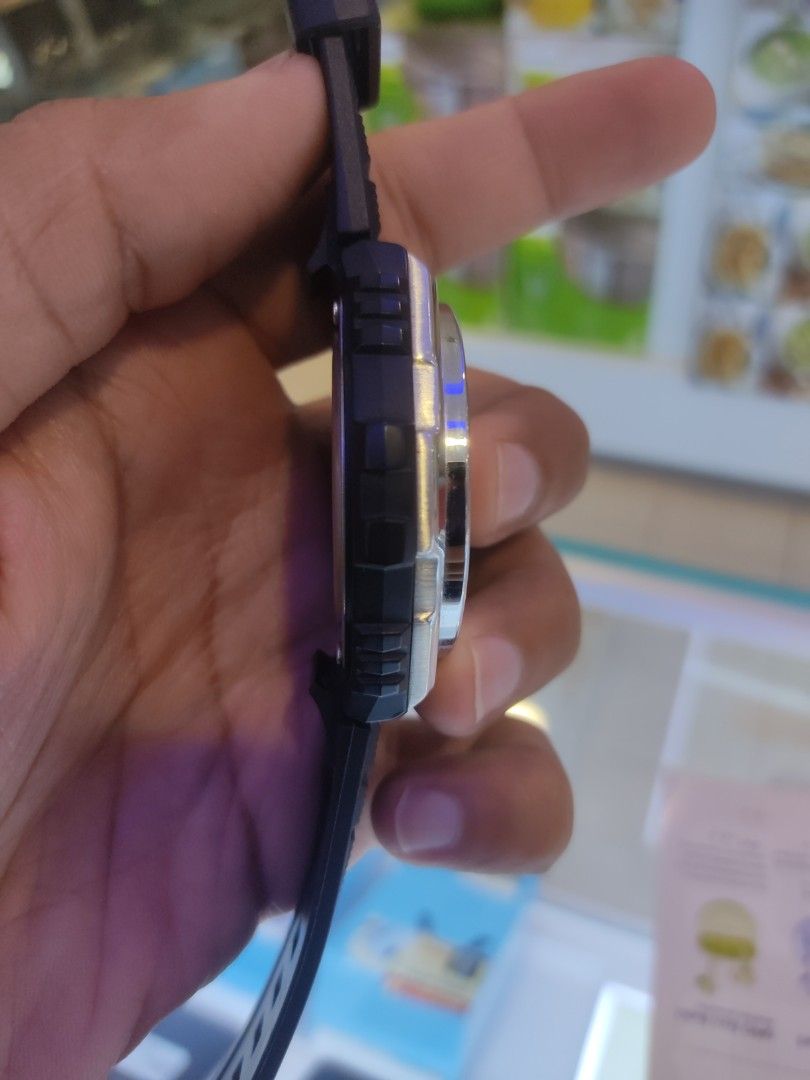 Casio illuminator 5577 discount