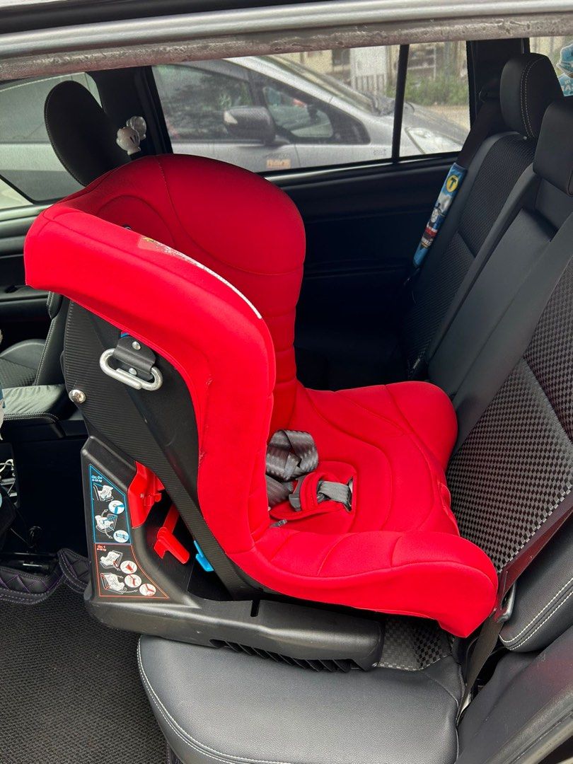 Chicco Car seat, 兒童＆孕婦用品, 外出用品, 外出用品 安全座椅 Carousell