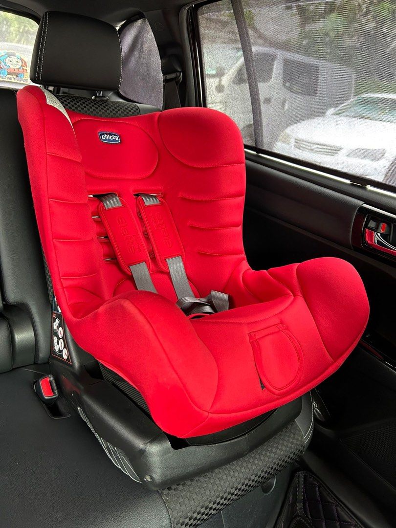 Chicco Car seat, 兒童＆孕婦用品, 外出用品, 外出用品 安全座椅 Carousell
