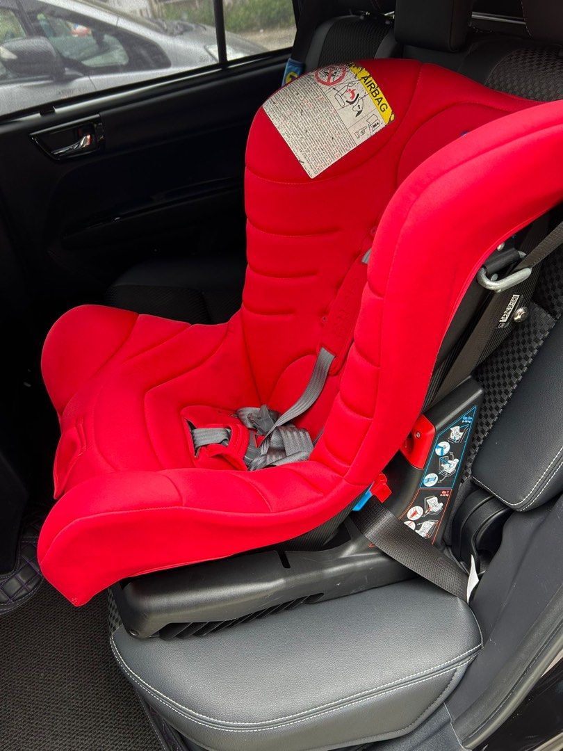 Chicco Car seat, 兒童＆孕婦用品, 外出用品, 外出用品 安全座椅 Carousell