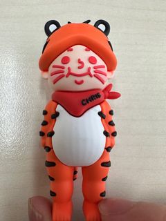 （分類：）位於 。 由 toby_king 提交（商品編號 1228989294，圖片 1）。簡介： 。