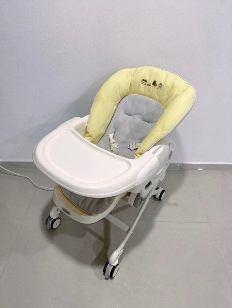 Combi Baby Swing Chair with Music, Babies & Kids, Nursing & Feeding