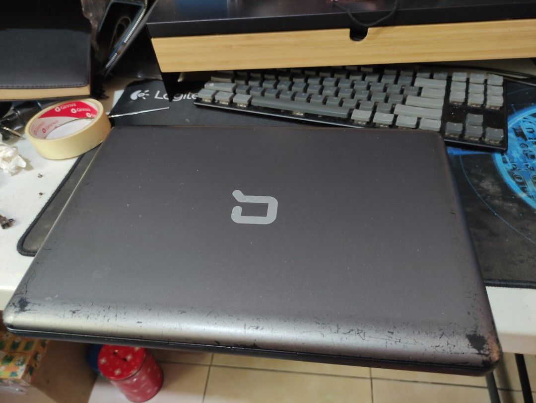 Compaq 435 For Parts (Category: Laptops & Notebooks) located in Bacoor. Submitted by ivanyun (Listing ID 1229076799, Image 3). Description: For Parts nlng po sia Defective unit po ito. bka may need parts dian baka lang may need ng parts nian. Selling as is. not tested. No HDD No RAM No LCD No Charger.