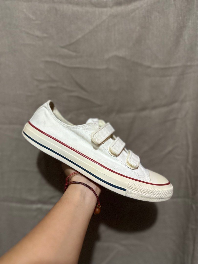 Converse two strap store